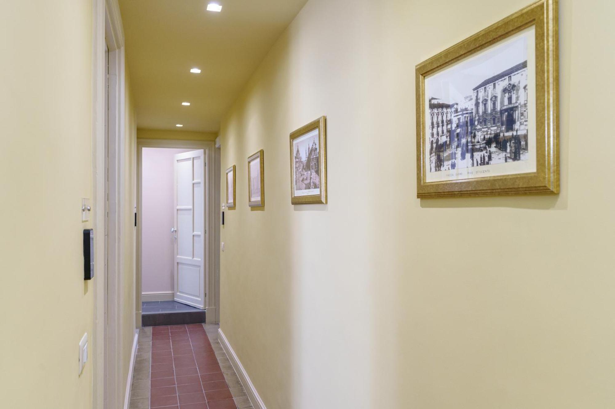 Bed and Breakfast La Finestra Sul Duomo CTA Exterior foto