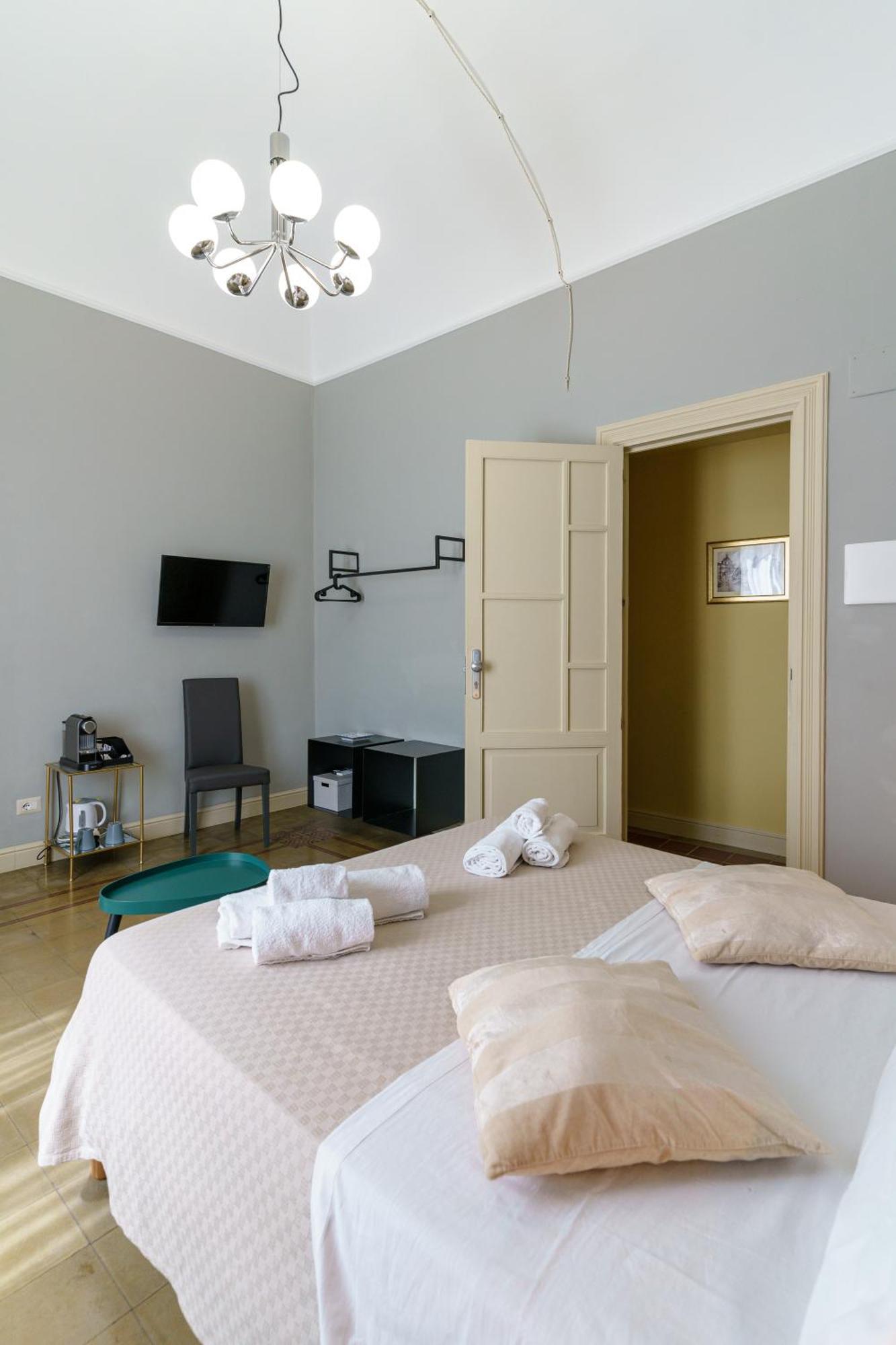 Bed and Breakfast La Finestra Sul Duomo CTA Exterior foto