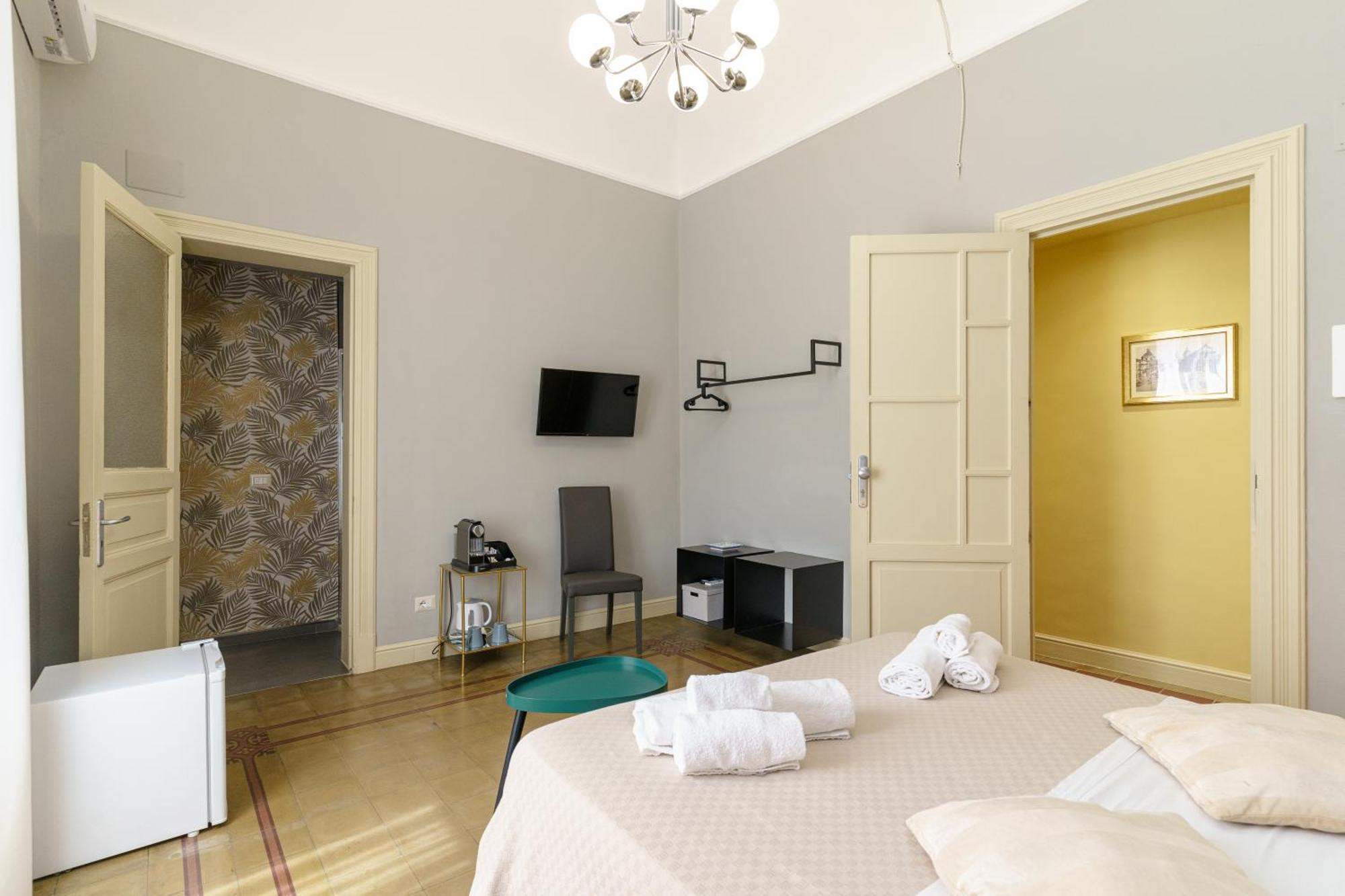 Bed and Breakfast La Finestra Sul Duomo CTA Exterior foto