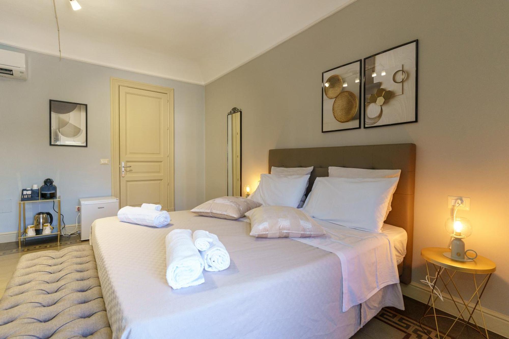 Bed and Breakfast La Finestra Sul Duomo CTA Exterior foto