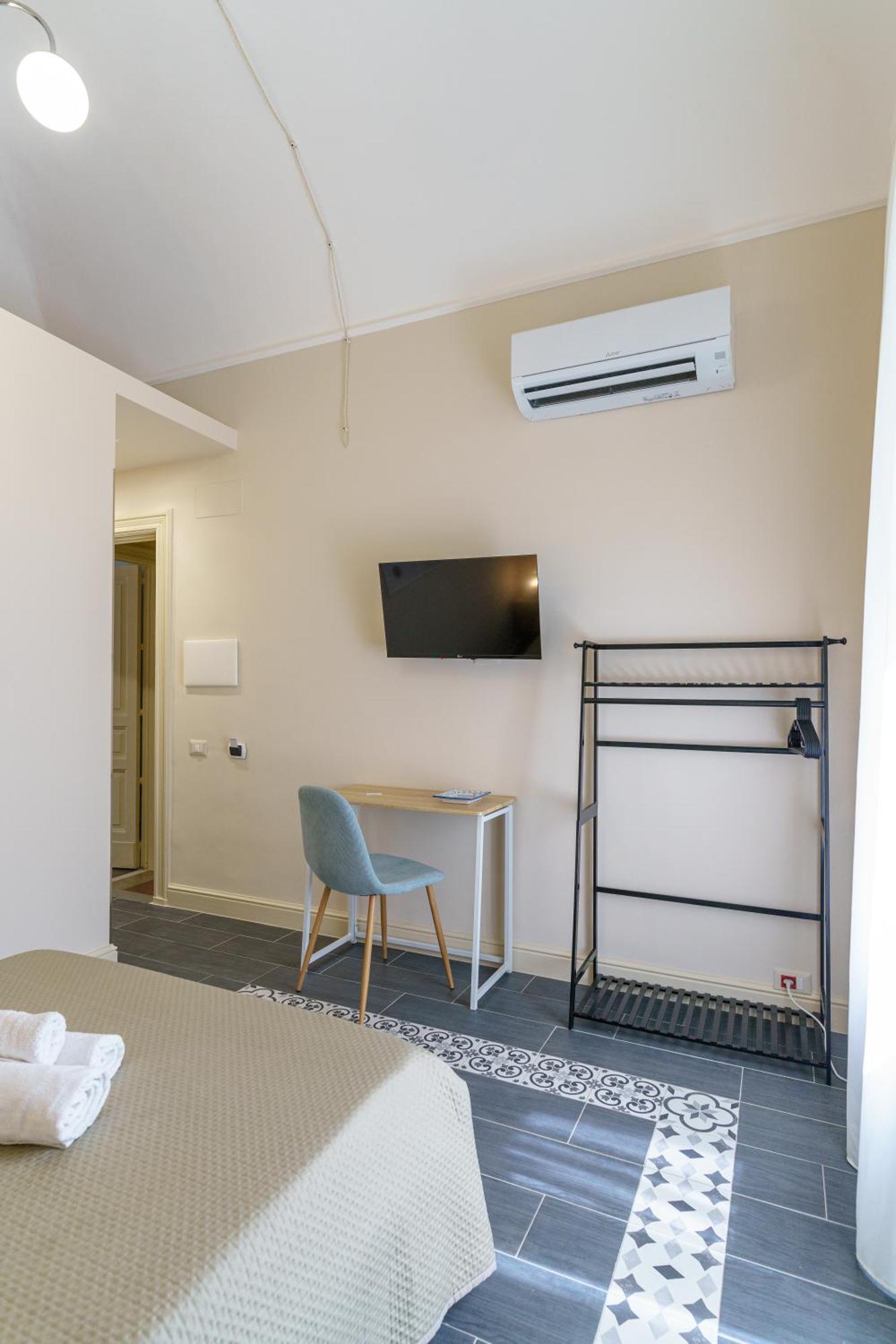 Bed and Breakfast La Finestra Sul Duomo CTA Exterior foto